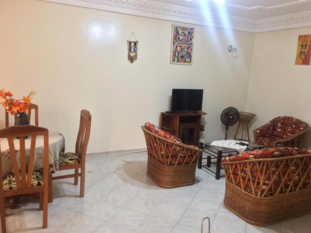 Residence Sh Yaounde Exterior photo